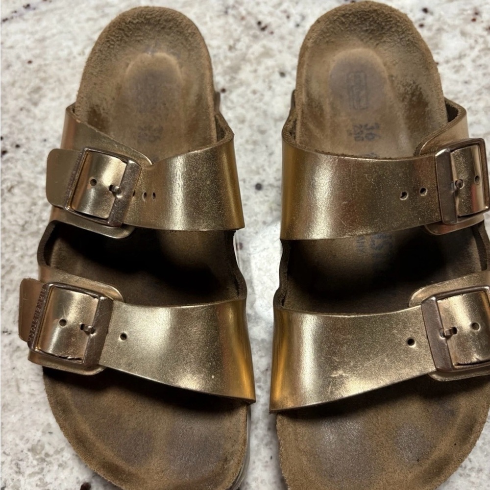 Birkenstock  women's Metallic Gold Sandals size 36